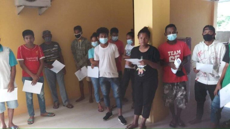 Ekipa Saude Lautém Reintegra Abitante kuarentena 18 ba Familia