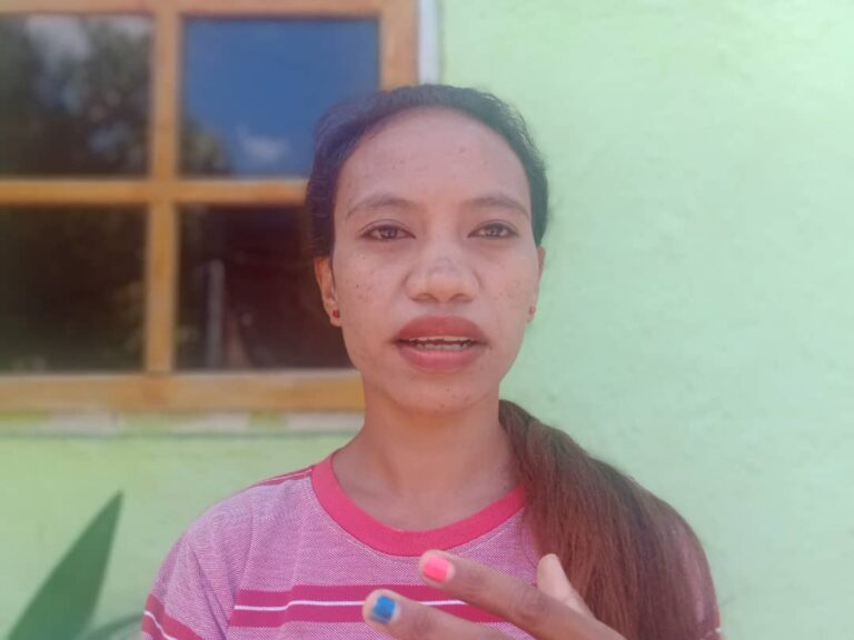 Carla “ Konsidare Jornalista Timor Promove Liu Politiku sira nia lian “