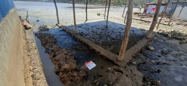 Mata-Wen Nafatin Turuk Iha Lagoa Tasi-Tolu   