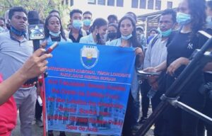 Estudante Ezije Reitor foun