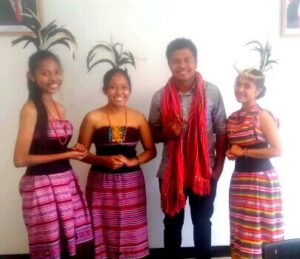 Finalistas Pusat Budaya Indonezia Dil