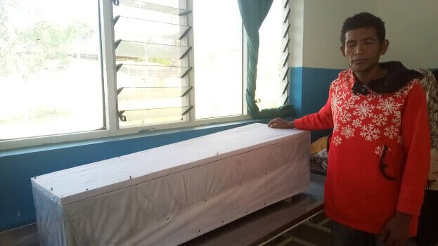 Kareta funeráriu La Sufisiente, Mate Isin Noviana Transporta Tarde ba Munisípiu 