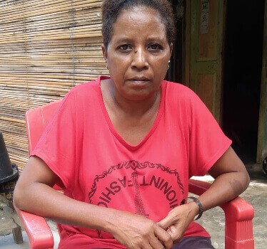 Faluk Filomena Laiha Osan Sustenta  Nesesidade Uma-Laran No selu Oan ba Eskola 