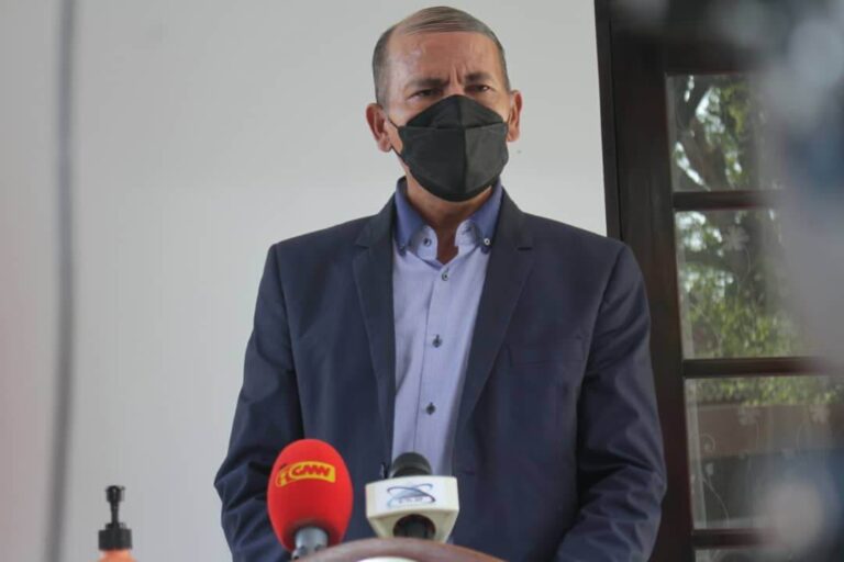 Faustino Husu Funsionáriu Públiku Obrigatóriu Simu Vasina