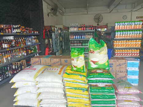  Nesesidade basika  Folin Sa’e La’os Husi Loja Nain Fukun iha Importador