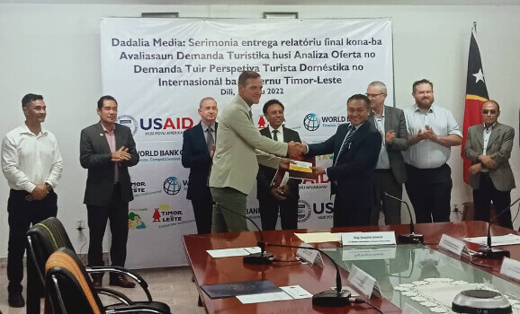  Relatóriu World Bank-USAID Deskobre Turizmu Mariña TL Iha Potensiál Boot