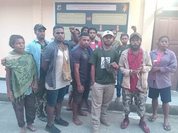 Rakyat Papua Melawan Rasisme (PMR)  SERUAN UMUM AKSI  PEMBEBASAN VICTOR YEIMO