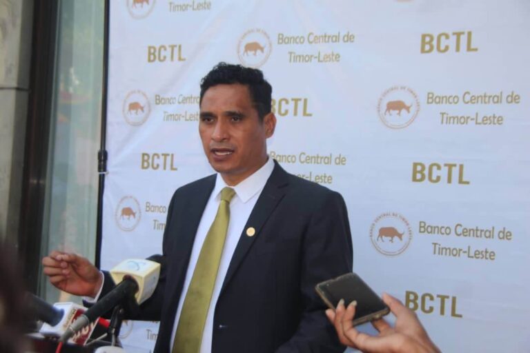Helder Lopez Nudar Governador Banku Central TL