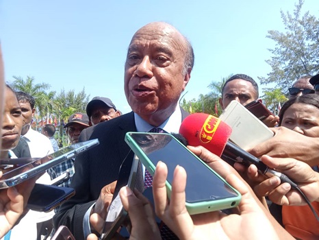 Povu Kbi’it La’ek Presija Asesu ba Finansiamentu