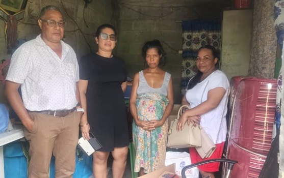 Nilva Ho Nia Kolega Nain-Hitu Oferese Nesesidade Bázika Ba Inan Feton Leonarda 