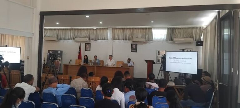 CNC!I.P Loke Seminariu Introdusaun Istoria Prezervasaub Povu TL