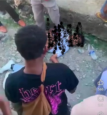 Kailaku : Konfrontu Mosu Derepente Iha Komemorasaun 20 de Maiu Polisia Tiru Joven 1   