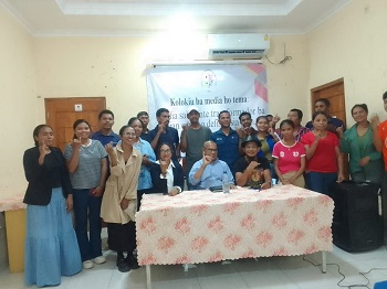 Dala-Ruma Pensamentu Sosiedade ba EhD Hein Simu Loos De’it “Papel Media Importante”