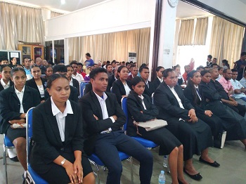 CNC!I.P-FDCH Tulun Sobrevivente Nia Oan 16 hetan bolsa Estudu Ba Ensinu superiór